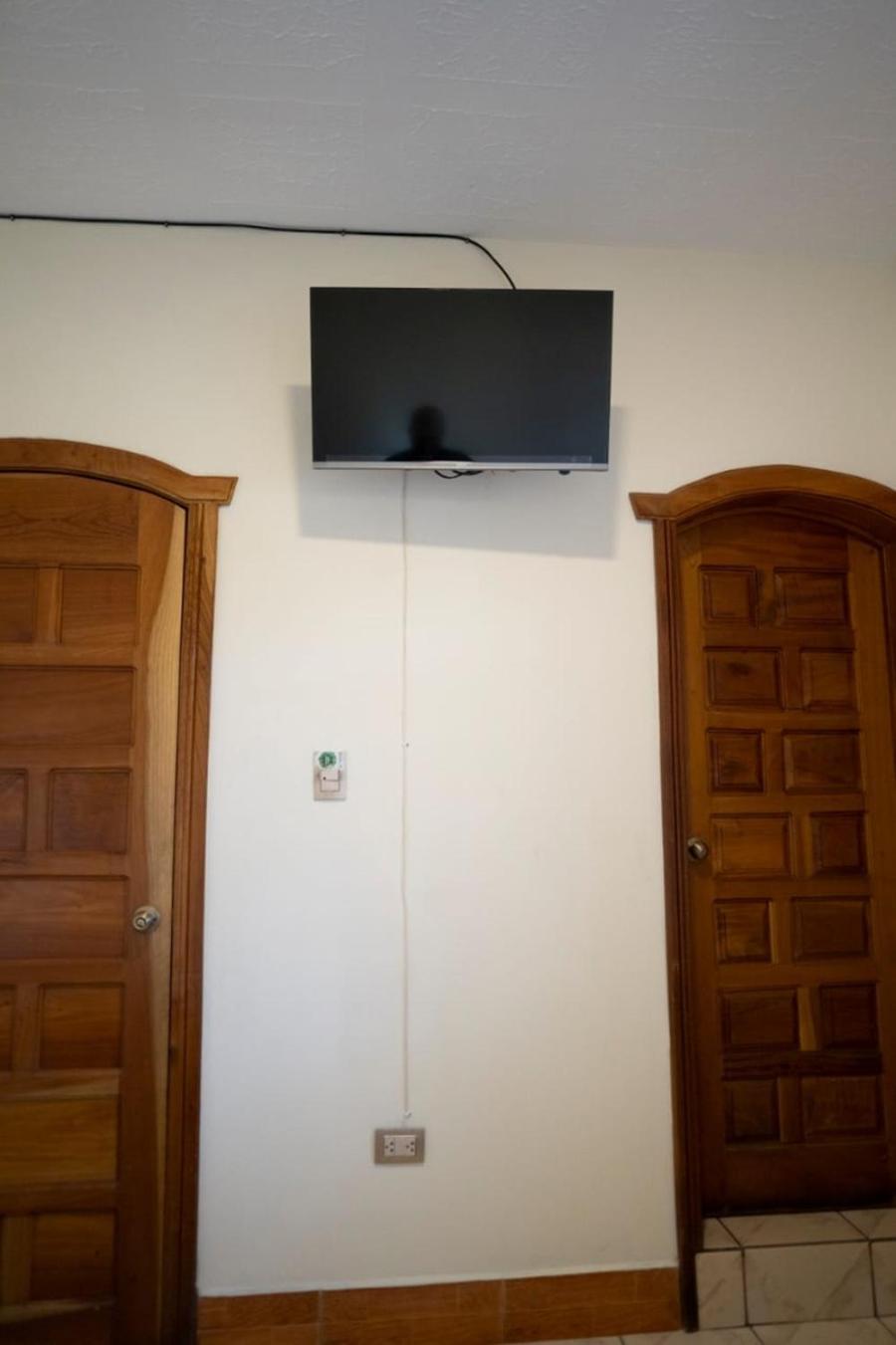 Hotel Los Manantiales Panajachel Ngoại thất bức ảnh