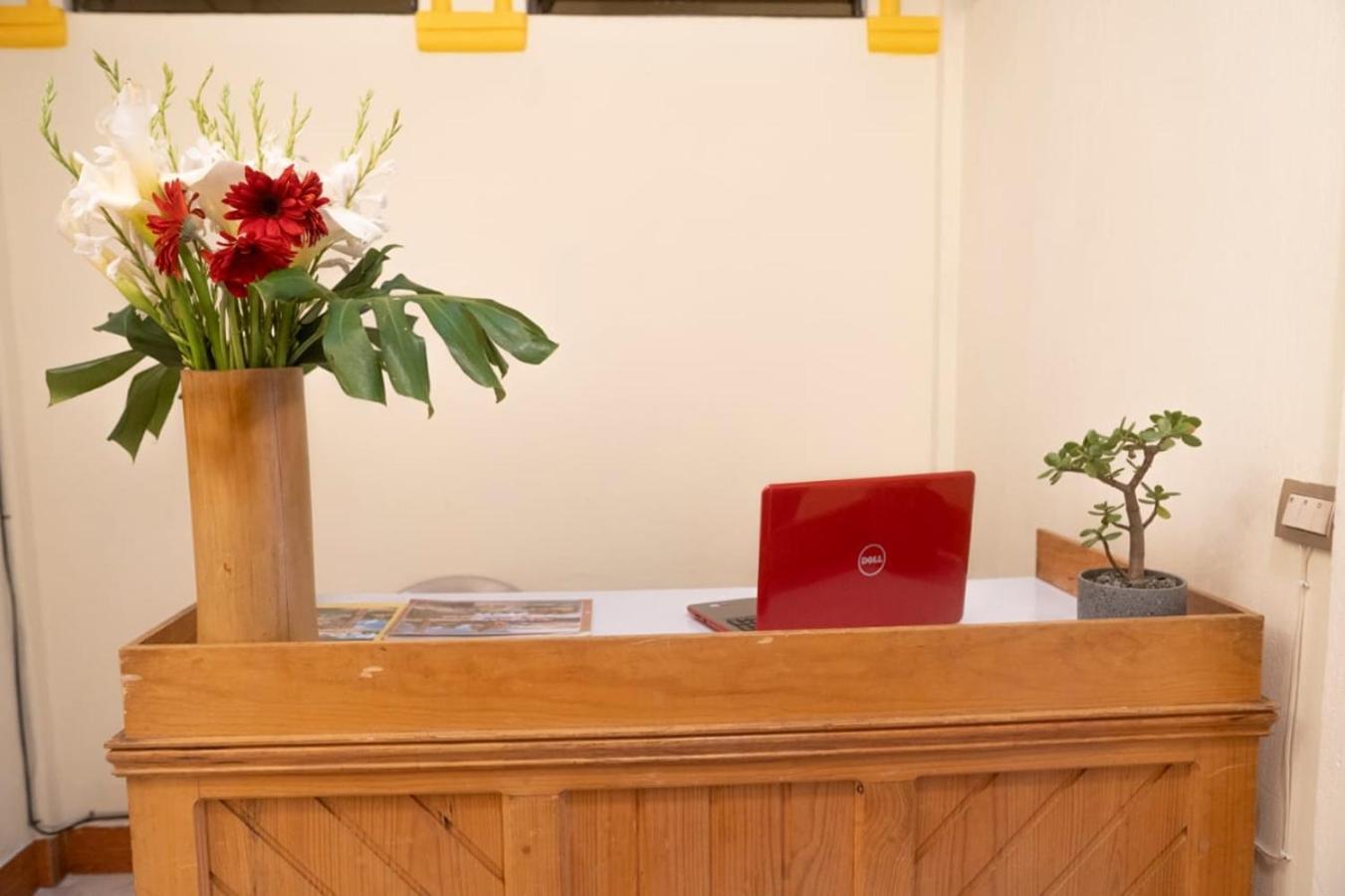 Hotel Los Manantiales Panajachel Ngoại thất bức ảnh