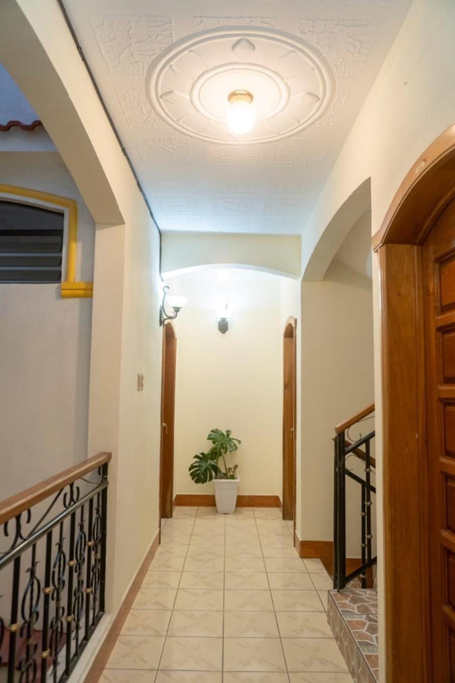 Hotel Los Manantiales Panajachel Ngoại thất bức ảnh